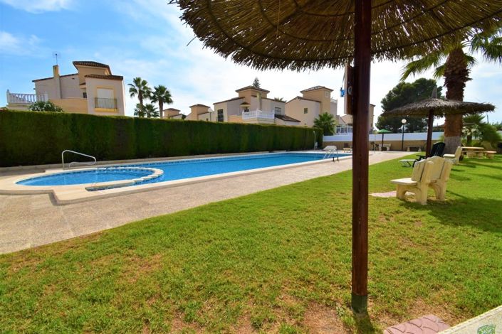 Image No.19-3 Bed Villa for sale