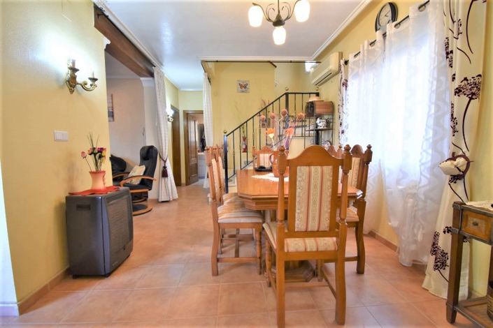 Image No.9-3 Bed Villa for sale