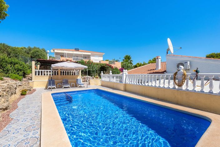Image No.27-3 Bed Villa for sale