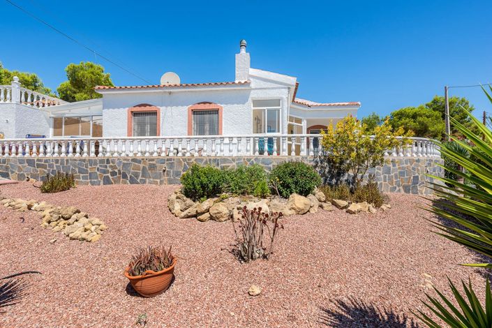 Image No.3-3 Bed Villa for sale