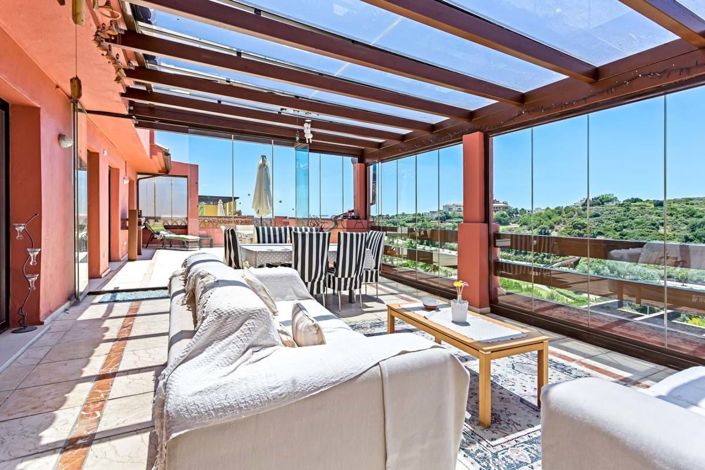 Image No.18-3 Bed Apartment for sale