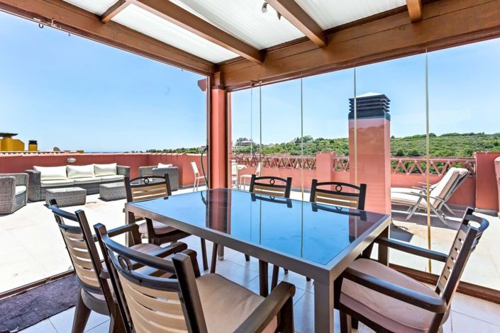 Image No.20-3 Bed Apartment for sale