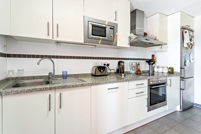 Image No.8-3 Bed Apartment for sale