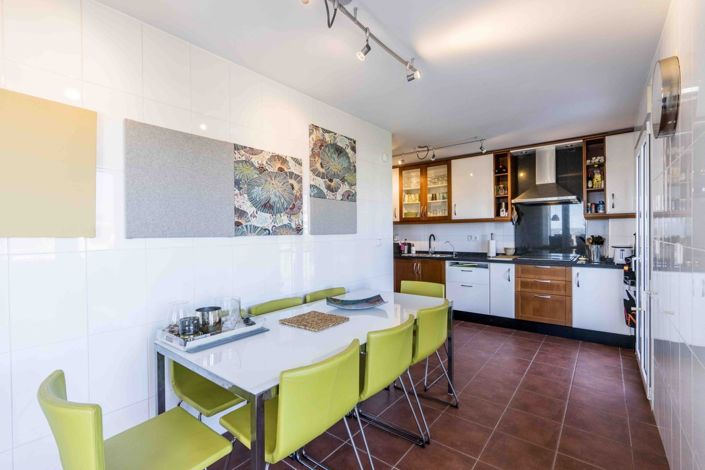 Image No.15-3 Bed Apartment for sale