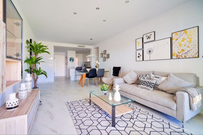 Image No.2-Appartement de 2 chambres à vendre à Estepona