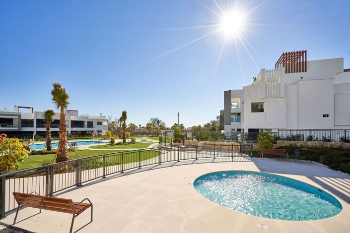 Image No.23-Appartement de 2 chambres à vendre à Estepona