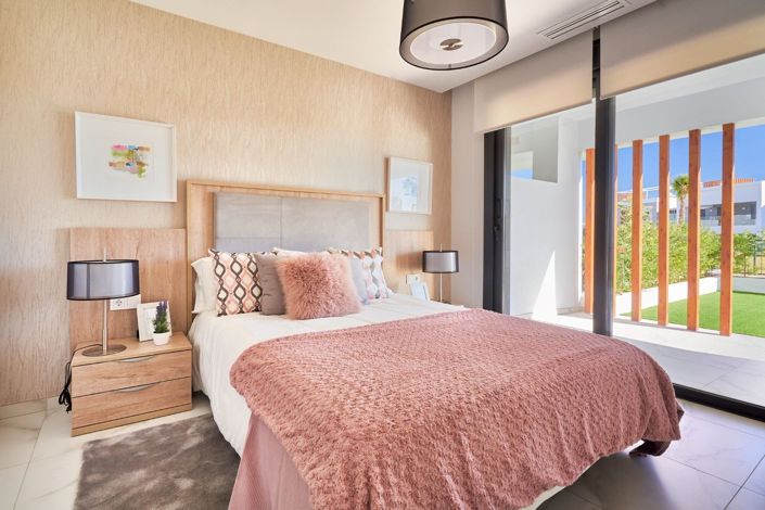 Image No.8-Appartement de 2 chambres à vendre à Estepona