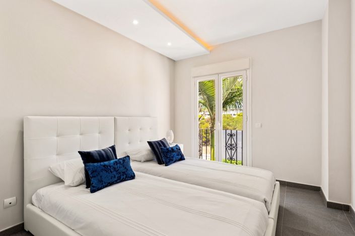 Image No.9-2 Bed Apartment for sale