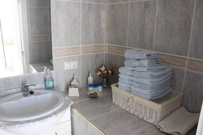 Image No.22-4 Bed Villa for sale