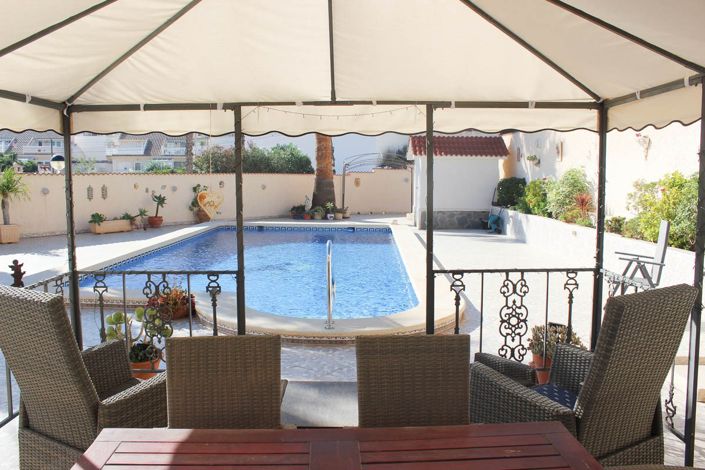 Image No.5-4 Bed Villa for sale