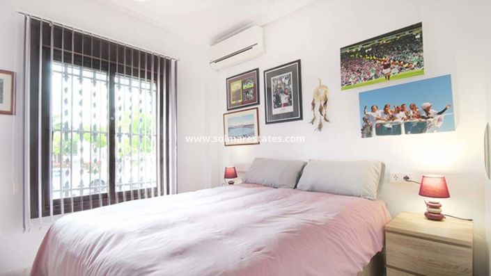 Image No.7-Villa de 2 chambres à vendre à Villamartin