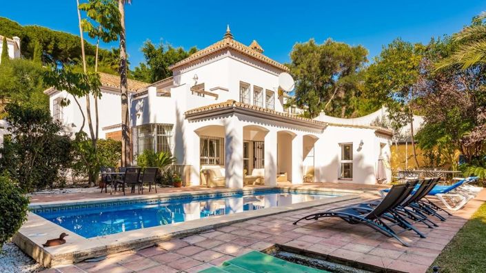 Image No.1-4 Bed Villa for sale
