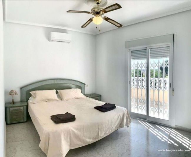 Image No.12-2 Bed Villa for sale