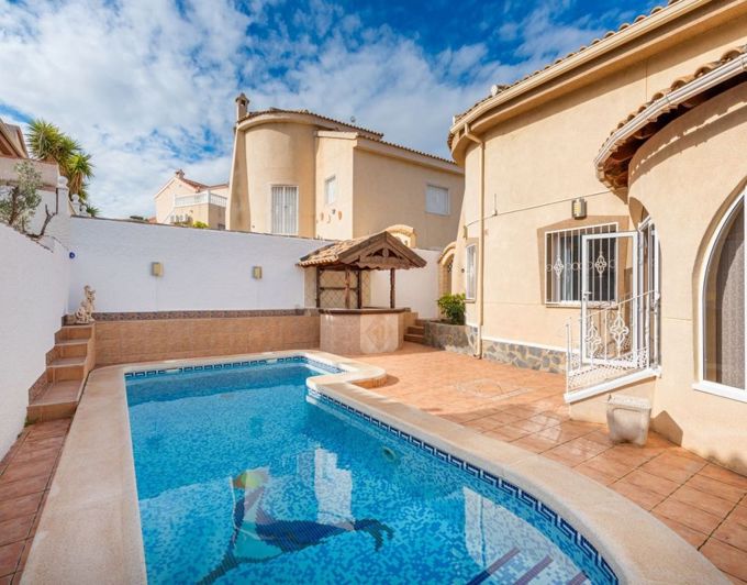 Image No.2-3 Bed Villa for sale