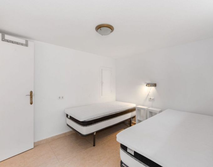 Image No.25-3 Bed Villa for sale