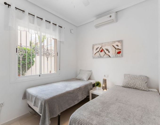 Image No.26-3 Bed Villa for sale