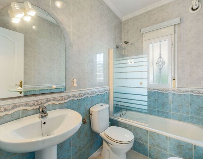 Image No.29-3 Bed Villa for sale