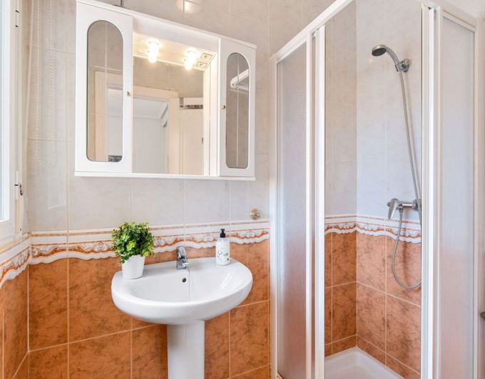 Image No.30-3 Bed Villa for sale