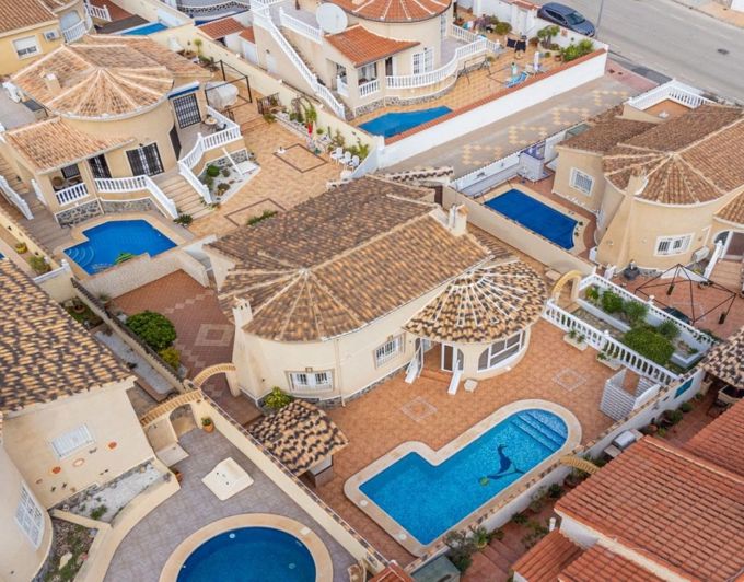 Image No.8-3 Bed Villa for sale