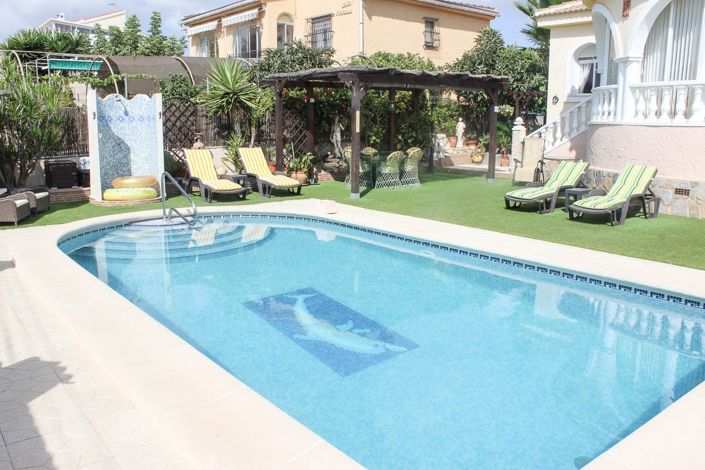 Image No.4-Villa de 4 chambres à vendre à Ciudad Quesada