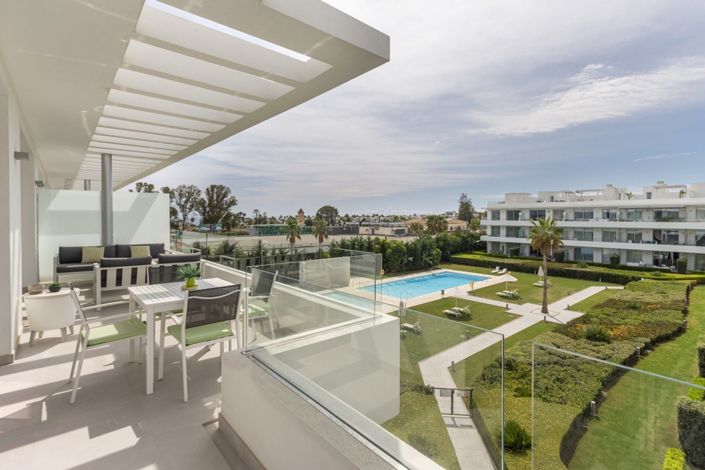 Image No.1-4 Bed Apartment for sale