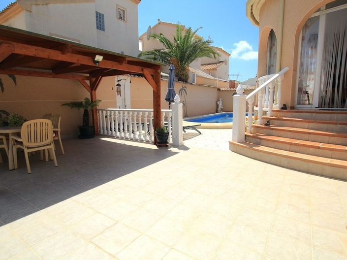 Image No.11-3 Bed Villa for sale