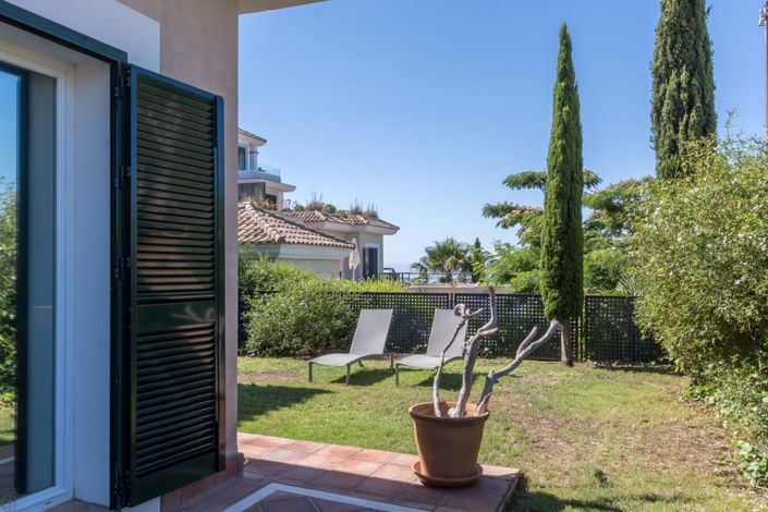 Image No.11-3 Bed Apartment for sale