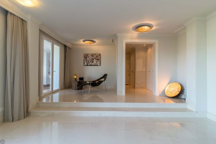 Image No.19-3 Bed Apartment for sale