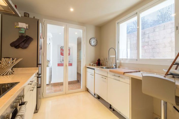 Image No.22-3 Bed Apartment for sale