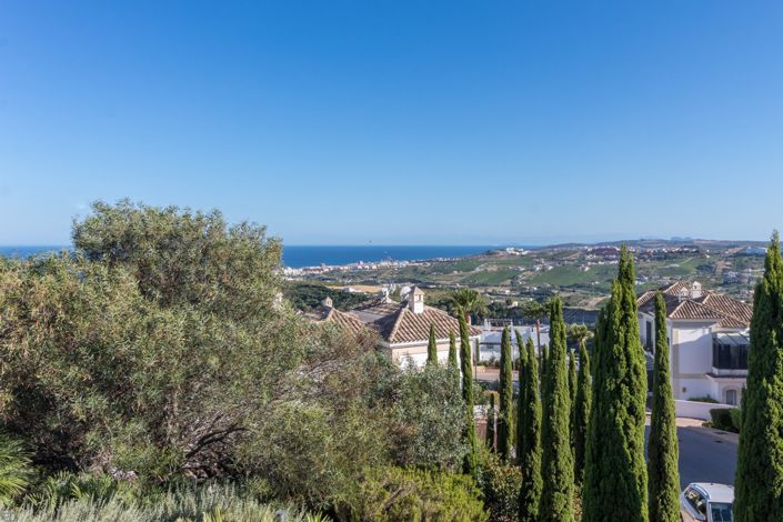 Image No.3-3 Bed Apartment for sale