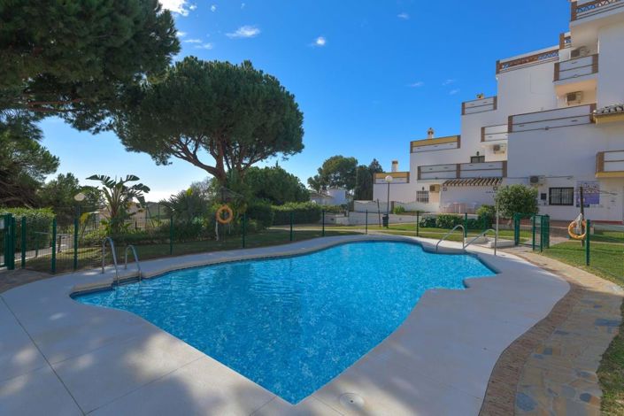 Image No.1-Appartement de 2 chambres à vendre à Mijas Costa