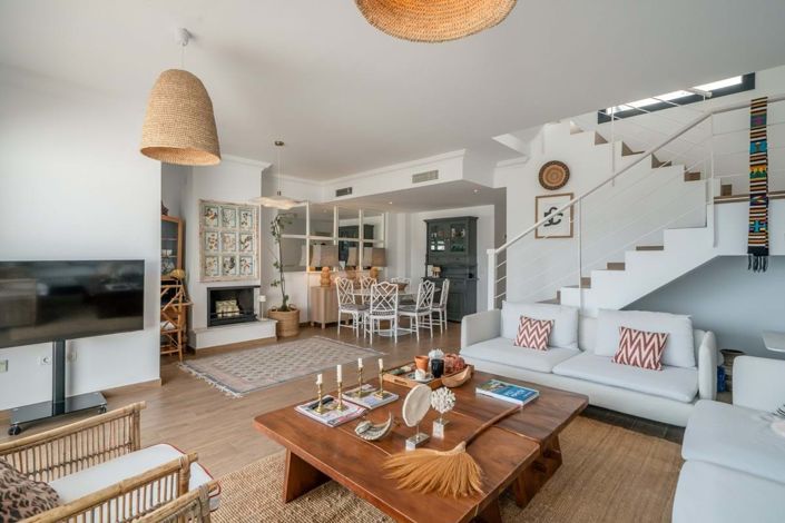 Image No.14-3 Bed Semi-Detached for sale