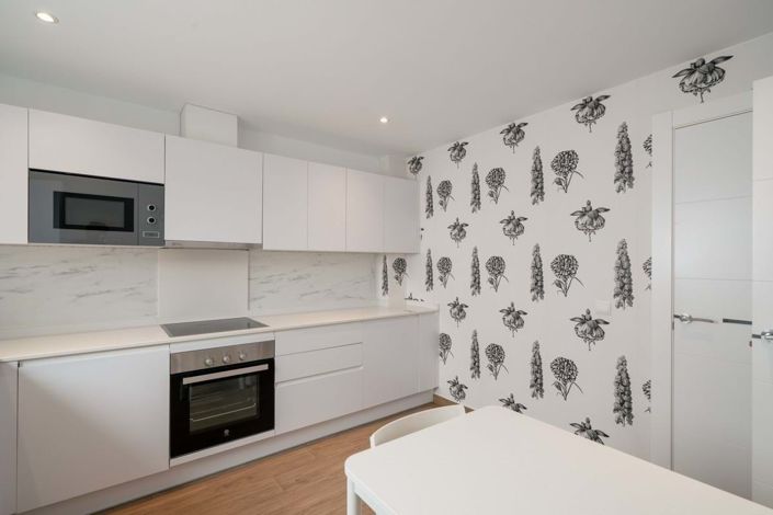 Image No.18-3 Bed Semi-Detached for sale