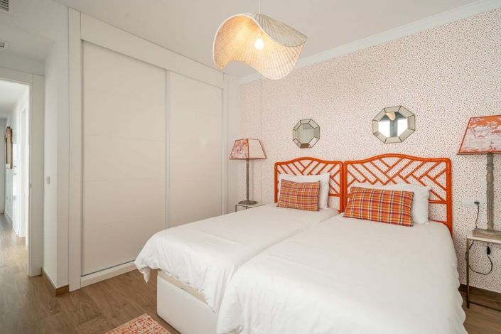 Image No.31-3 Bed Semi-Detached for sale