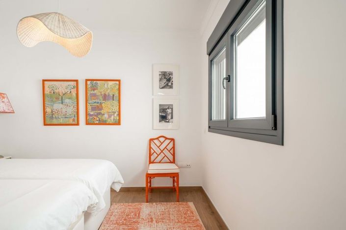 Image No.32-3 Bed Semi-Detached for sale
