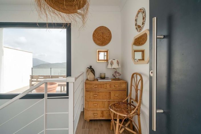 Image No.35-3 Bed Semi-Detached for sale
