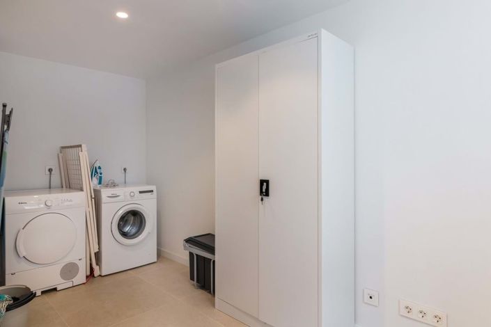 Image No.19-2 Bed Semi-Detached for sale