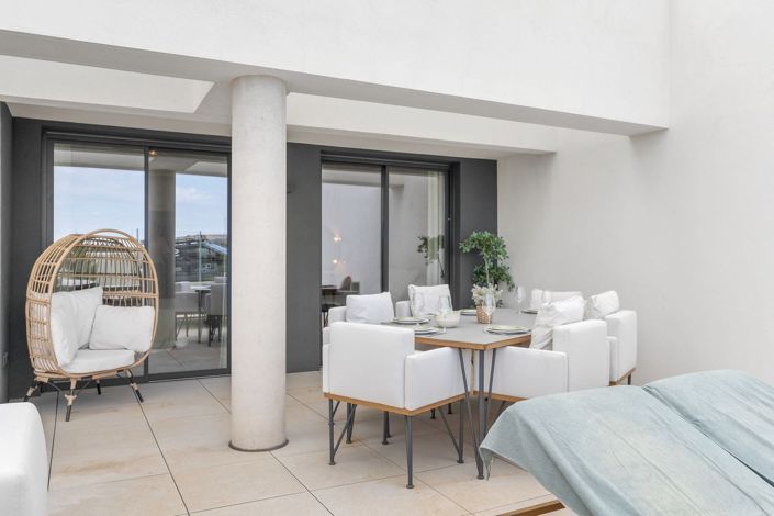 Image No.20-2 Bed Apartment for sale