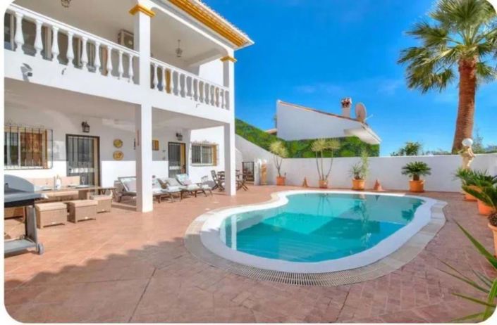 Image No.8-Villa de 4 chambres à vendre à Marbella
