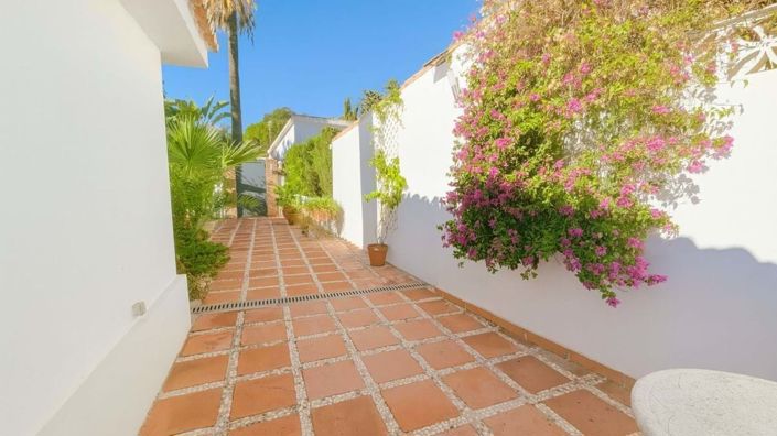 Image No.44-Villa de 4 chambres à vendre à Marbella