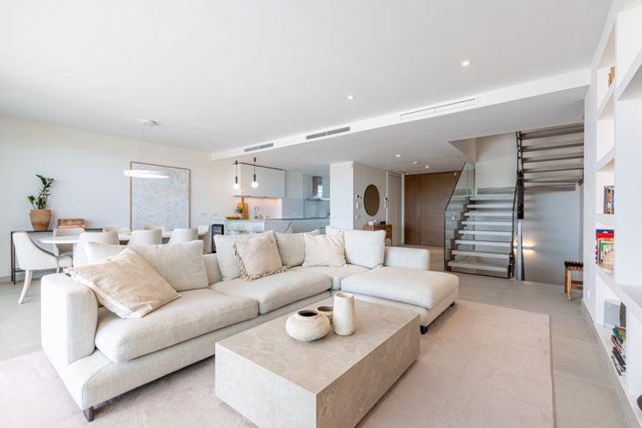 Image No.7-4 Bed Semi-Detached for sale