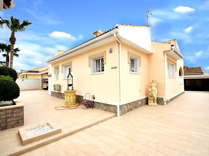 Image No.17-Villa de 4 chambres à vendre à Ciudad Quesada