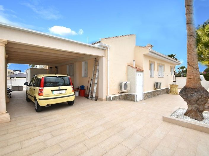 Image No.18-Villa de 4 chambres à vendre à Ciudad Quesada