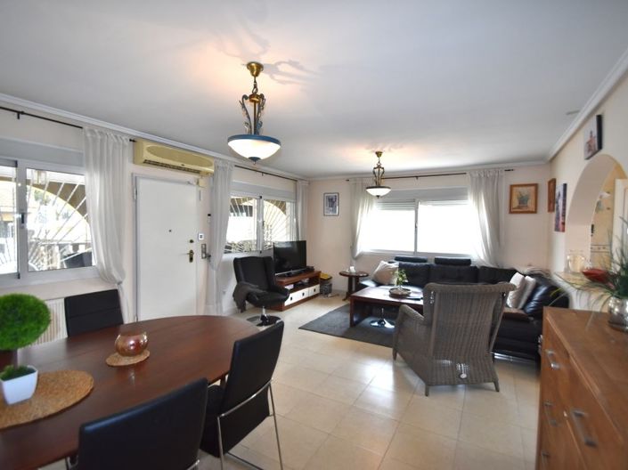 Image No.8-Villa de 4 chambres à vendre à Ciudad Quesada