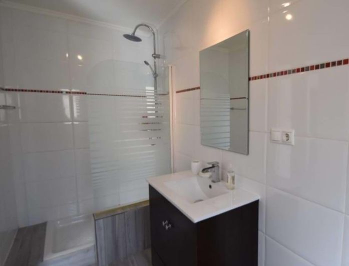 Image No.18-3 Bed Villa for sale