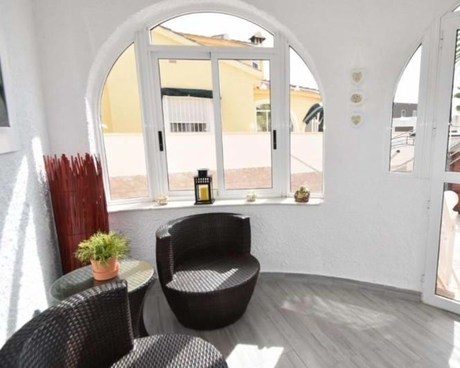 Image No.9-3 Bed Villa for sale