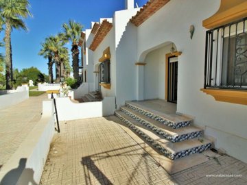 1447-365778-78d1f4f8b6655591b02d22fabb36a692d