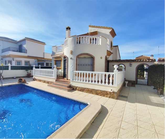 Image No.5-Villa de 3 chambres à vendre à Ciudad Quesada