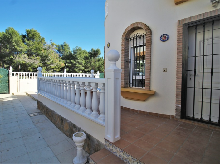 Image No.7-Villa de 3 chambres à vendre à Ciudad Quesada