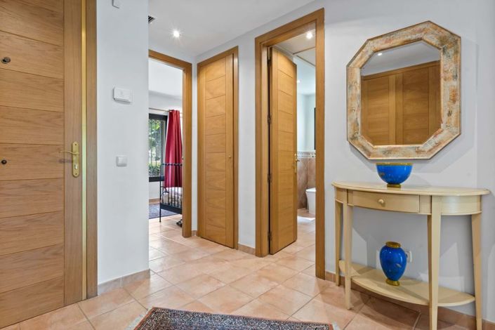 Image No.10-2 Bed Apartment for sale